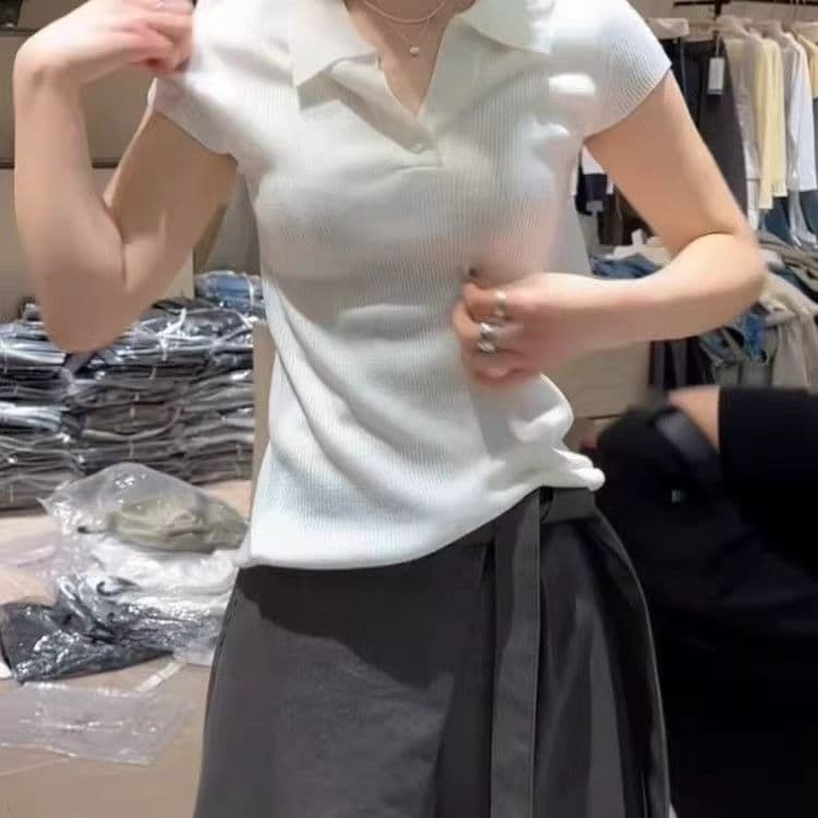 회색 폴로 칼라 POLO 셔츠 반팔 니트 스웨터 여성 여름 작은 키 쇼트 스타일 몸매 가꾸기 슬림해 보이는 품격 패션 맨위 이미지 3