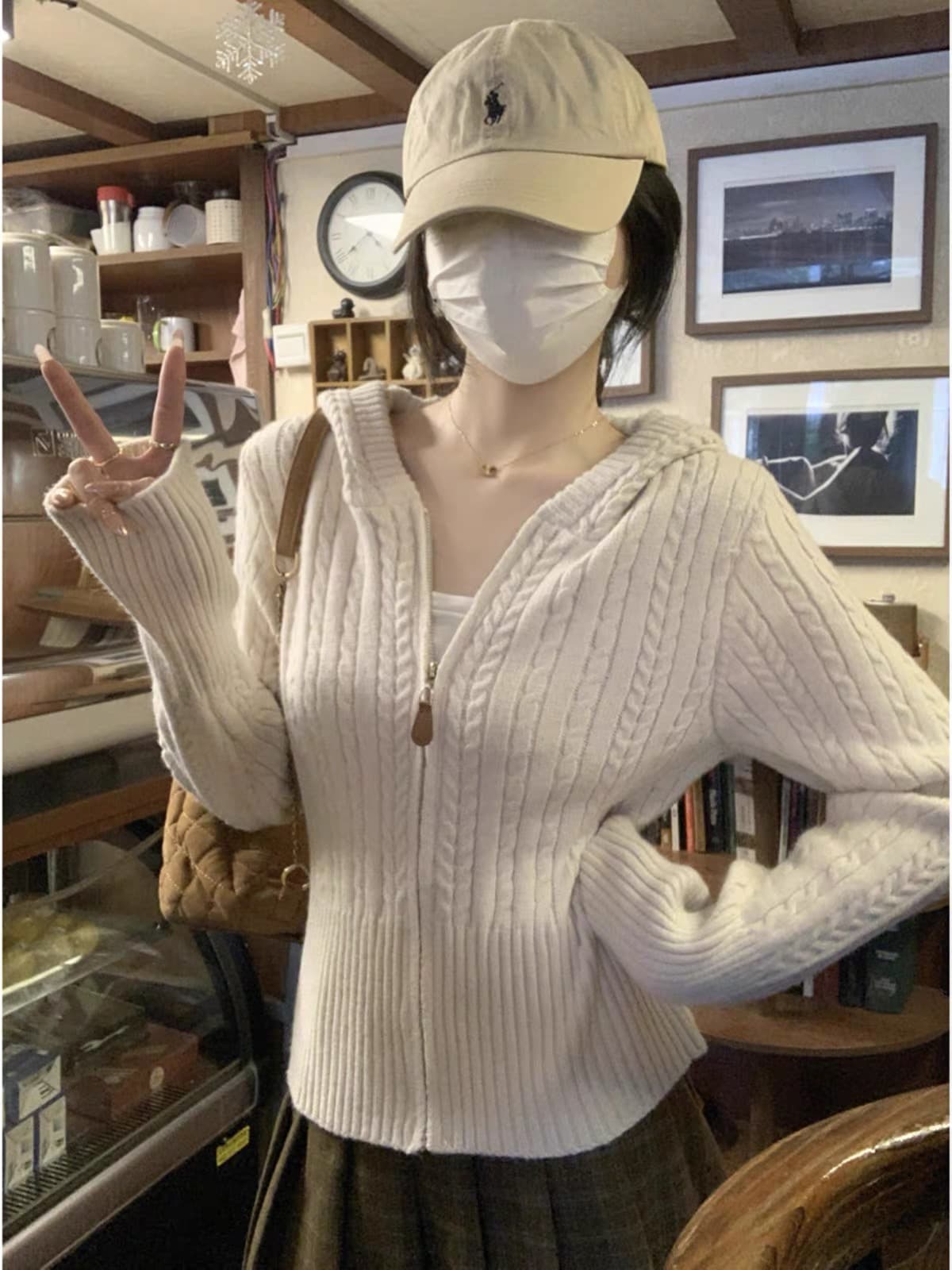 앤디 플러시 꽈배기 후드 두꺼운 지퍼 스웨터 오픈 가디건 여성 코트 이른 봄 고급 센스 부드러운 찹쌀 니트 스웨터 맨위 이미지 3