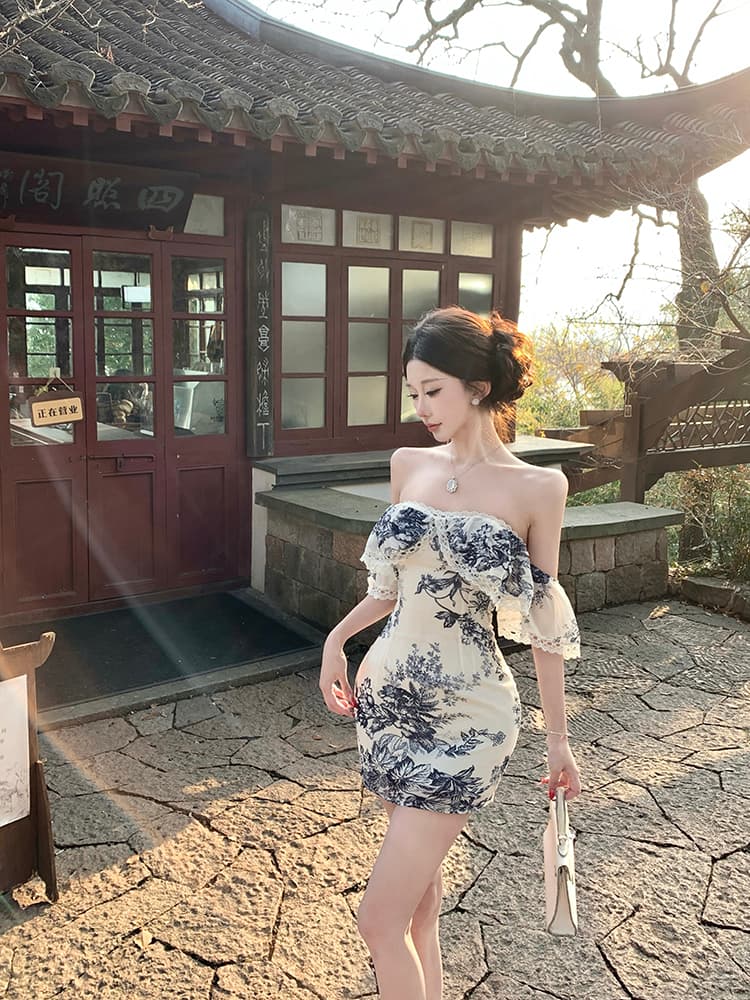오프숄더 레트로 프린트 반팔 여성 드레스 여름 품격 몸매 가꾸기 치마 벨트 가슴 패드 허리 수축 타이트 스커트 미니 스커트 상세 이미지 3