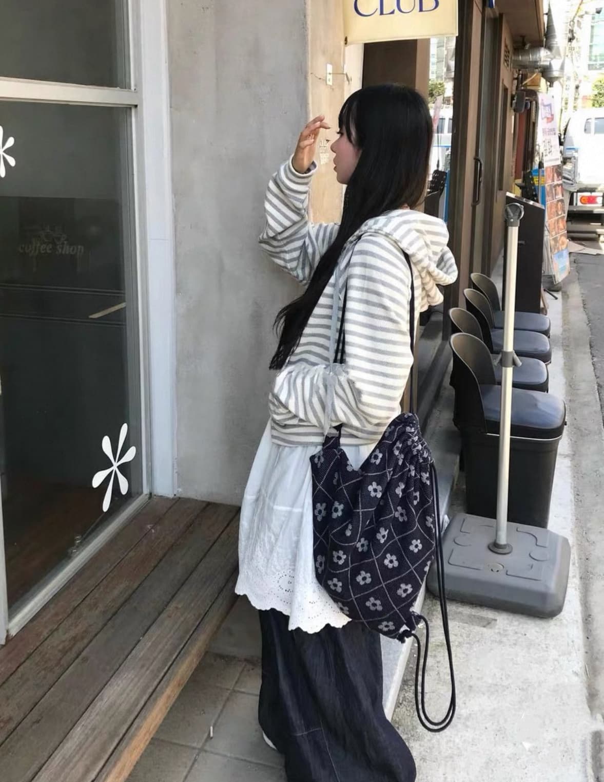2026 가을 동대문 레트로 스트라이프 후드 티 스웨터 캐주얼 카디건 코트 상세 이미지 7