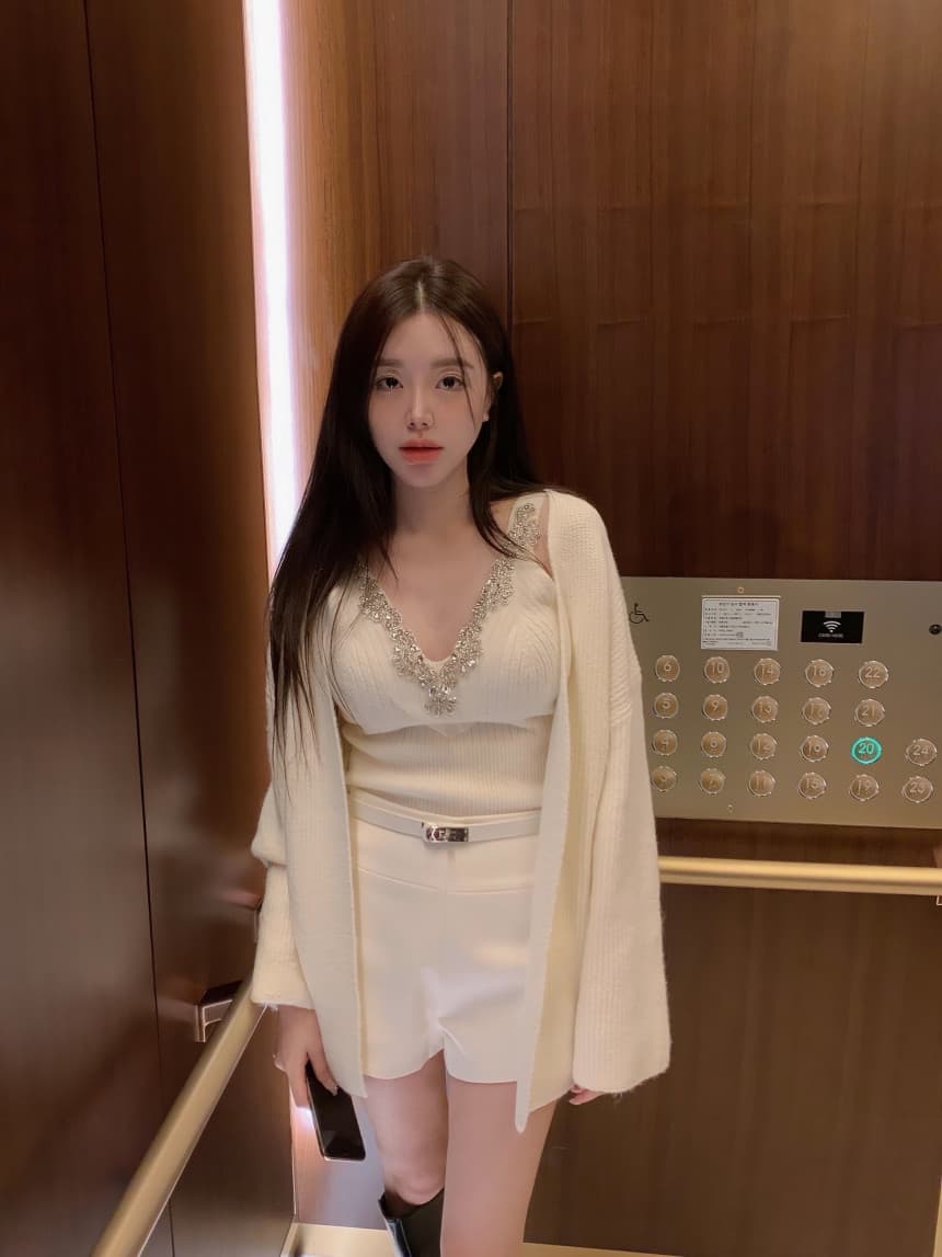한국 한 부서 패션 섹시함 단색 스팽글 조끼 니트 오픈 가디건 투피스 슈트 상세 이미지 4