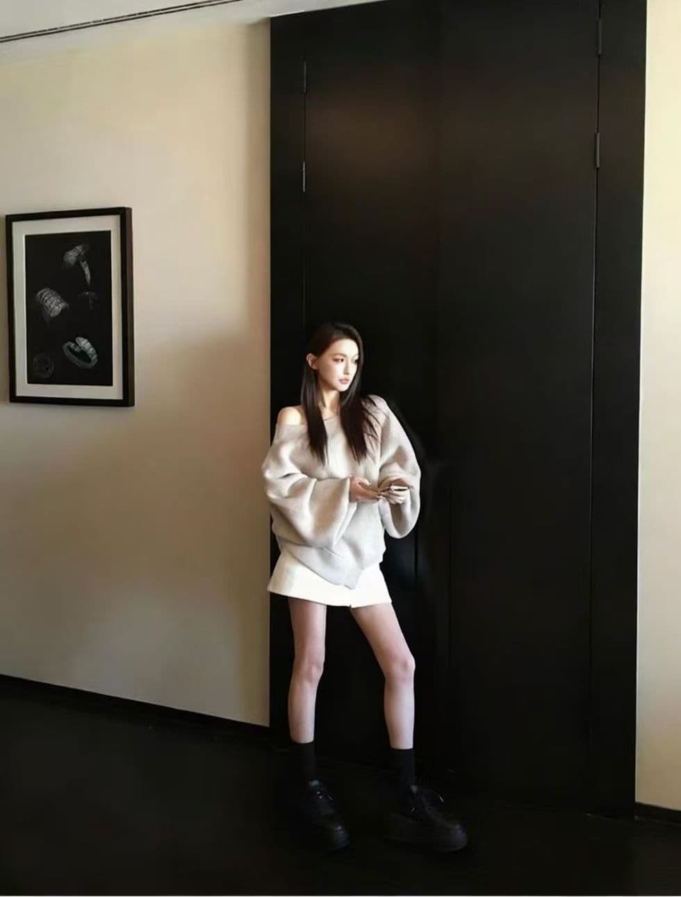 패션 오프숄더 순수한 욕망 바람 우아한 화이트 티 느긋한 바람이 아닙니다. 규칙 밑단 루즈핏 캐주얼 풀오버 상세 이미지 16