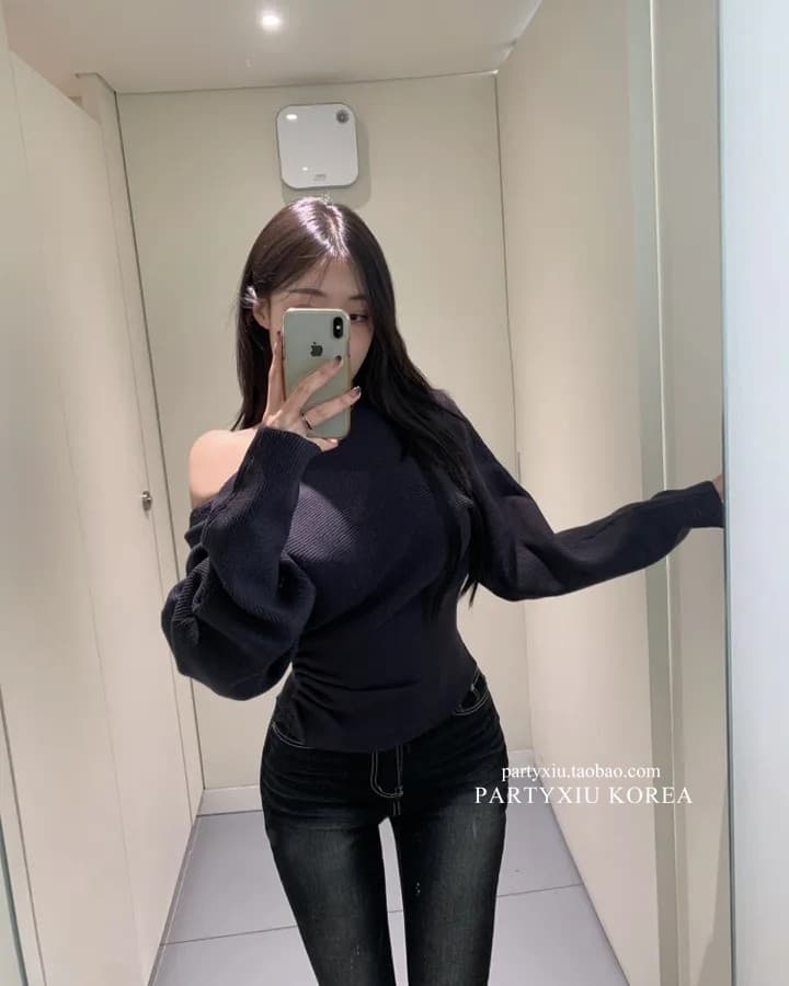한국 chic 이른 가을 디자인 센스 주름 단추 허리 수축 슬림해 보이는 보트넥 오프숄더 긴팔 니트 스웨터 맨위 여성 상세 이미지 12