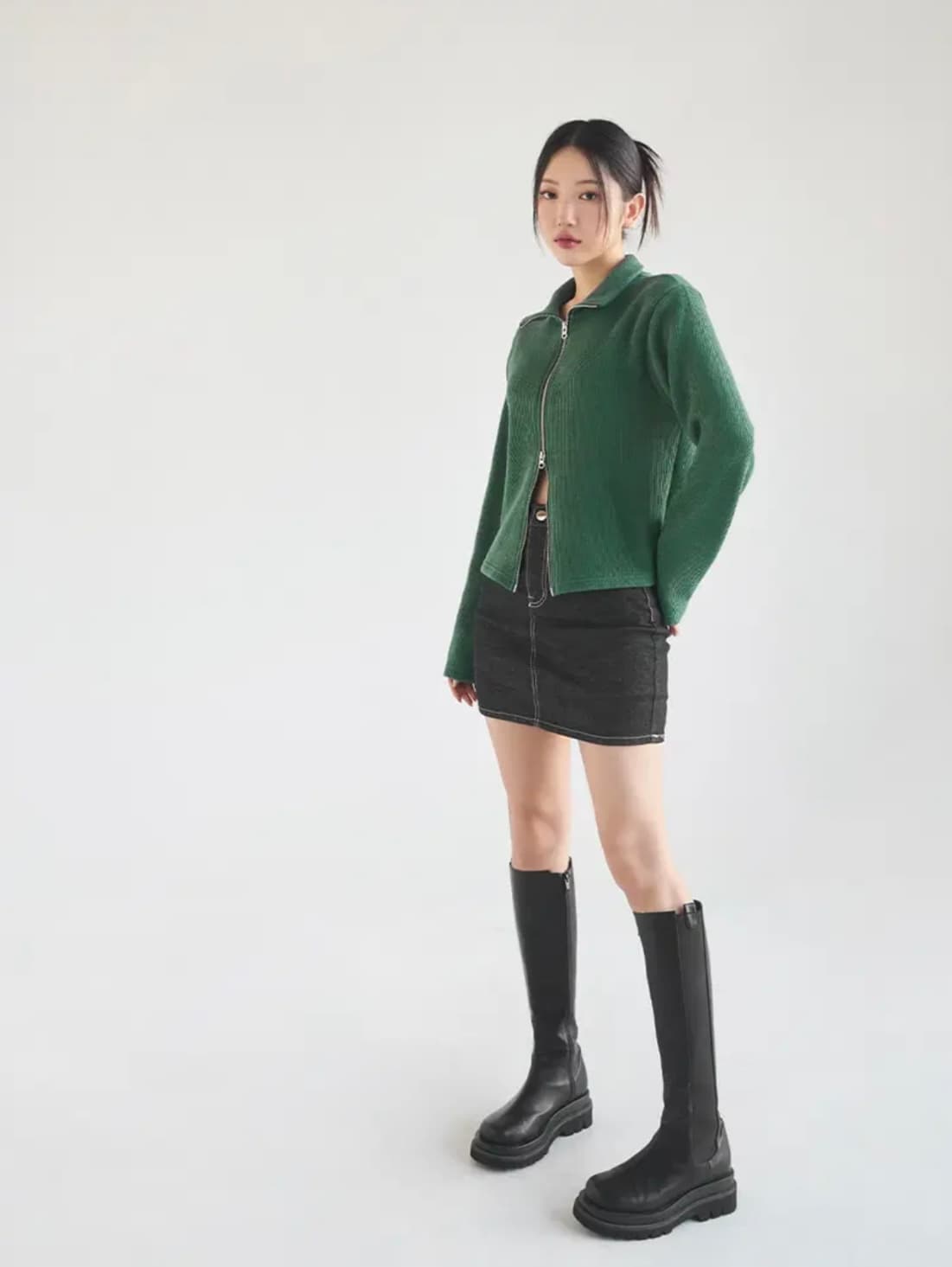 2026 봄 신제품 패션 동대문 작은 대중 스탠드 칼라 개성 더블 지퍼 헤드 슬림해 보이는 쇼트 스타일 재킷 맨위 상세 이미지 7