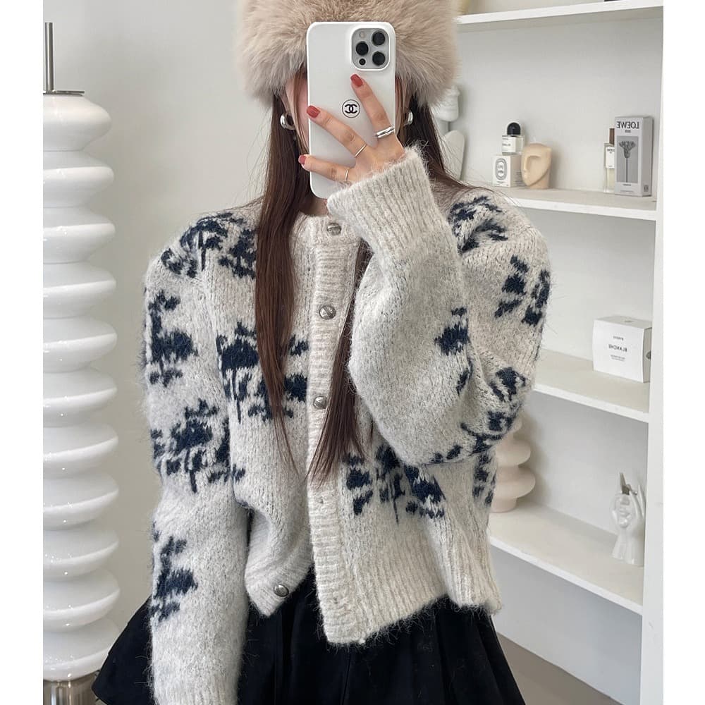 한국 동대문 크리스마스 분위기 센스 레트로 자카드 스웨터 부드러운 찹쌀 양모 니트 오픈 가디건 보온 여성 코트