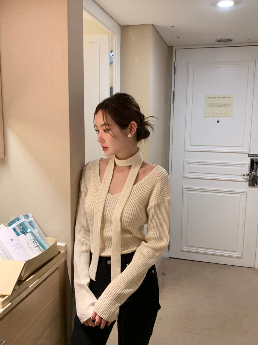 한국 chic 봄 새로운 프랑스식 품격 V넥 행침 목 구덩이 기사 몸매 가꾸기 슬림해 보이는 다용도 긴팔 니트 스웨터 스웨터 여자 상세 이미지 8