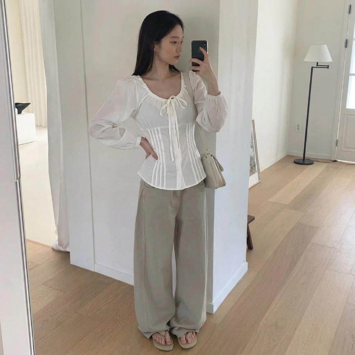 봄 여름 보 주님 같은 단락 프랑스식 품격 거품 소매 다용도 슬림해 보이는 나비 매듭 허리 수축 셔츠 맨위 여성 상세 이미지 2