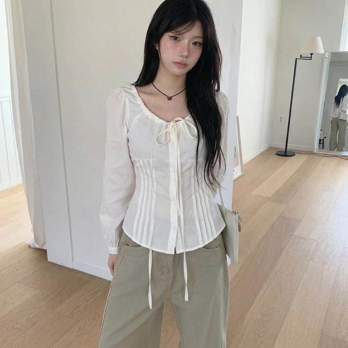 봄 여름 보 주님 같은 단락 프랑스식 품격 거품 소매 다용도 슬림해 보이는 나비 매듭 허리 수축 셔츠 맨위 여성 상세 이미지 3