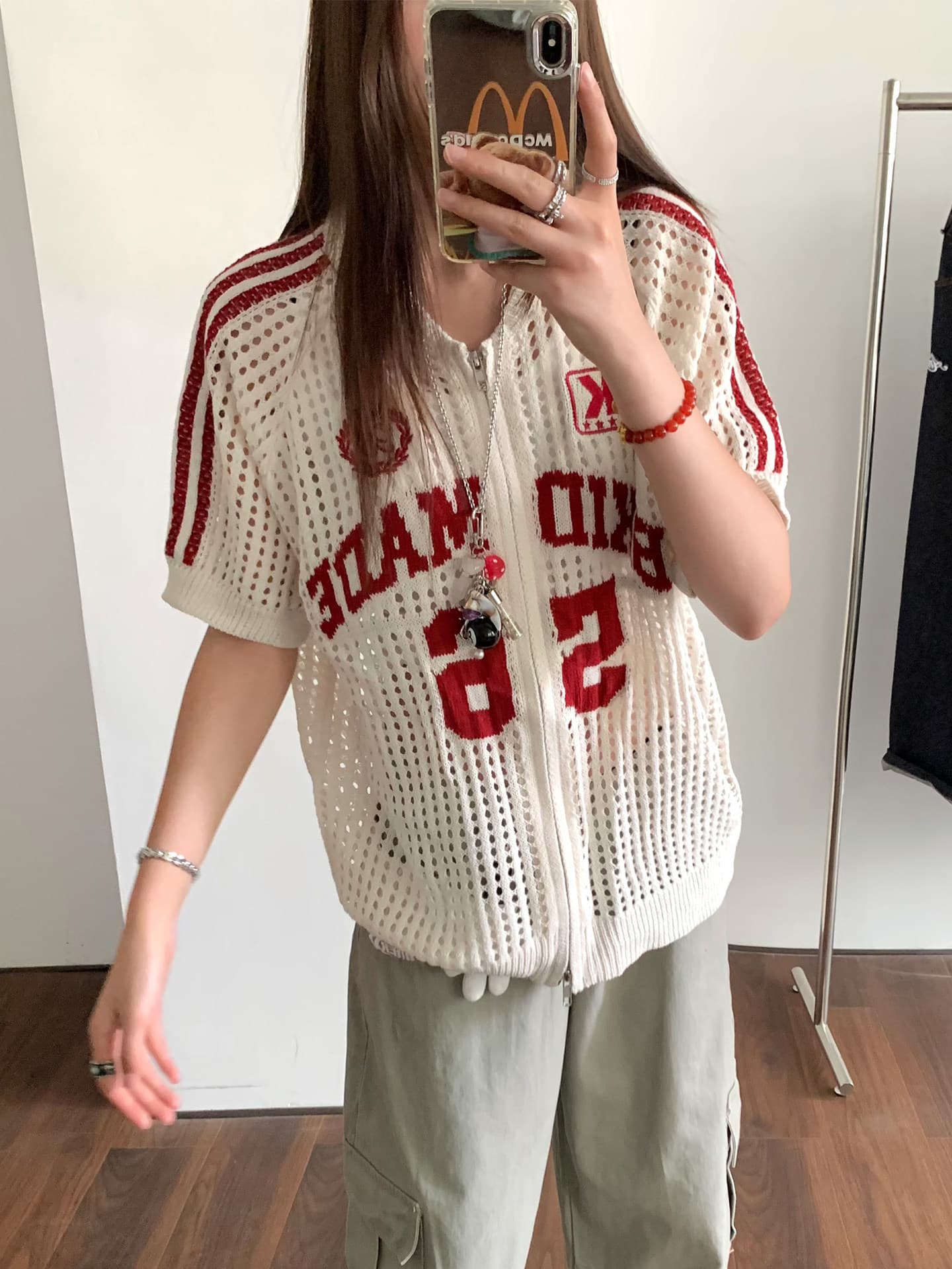 아메리칸 레트로 홀로우 아웃 저지 반팔 오픈 가디건 여성 외부 가져 가라. 여름 얇은 스타일 루즈핏 슈퍼 잘 생긴 니트 블라우스 맨위 상세 이미지 3