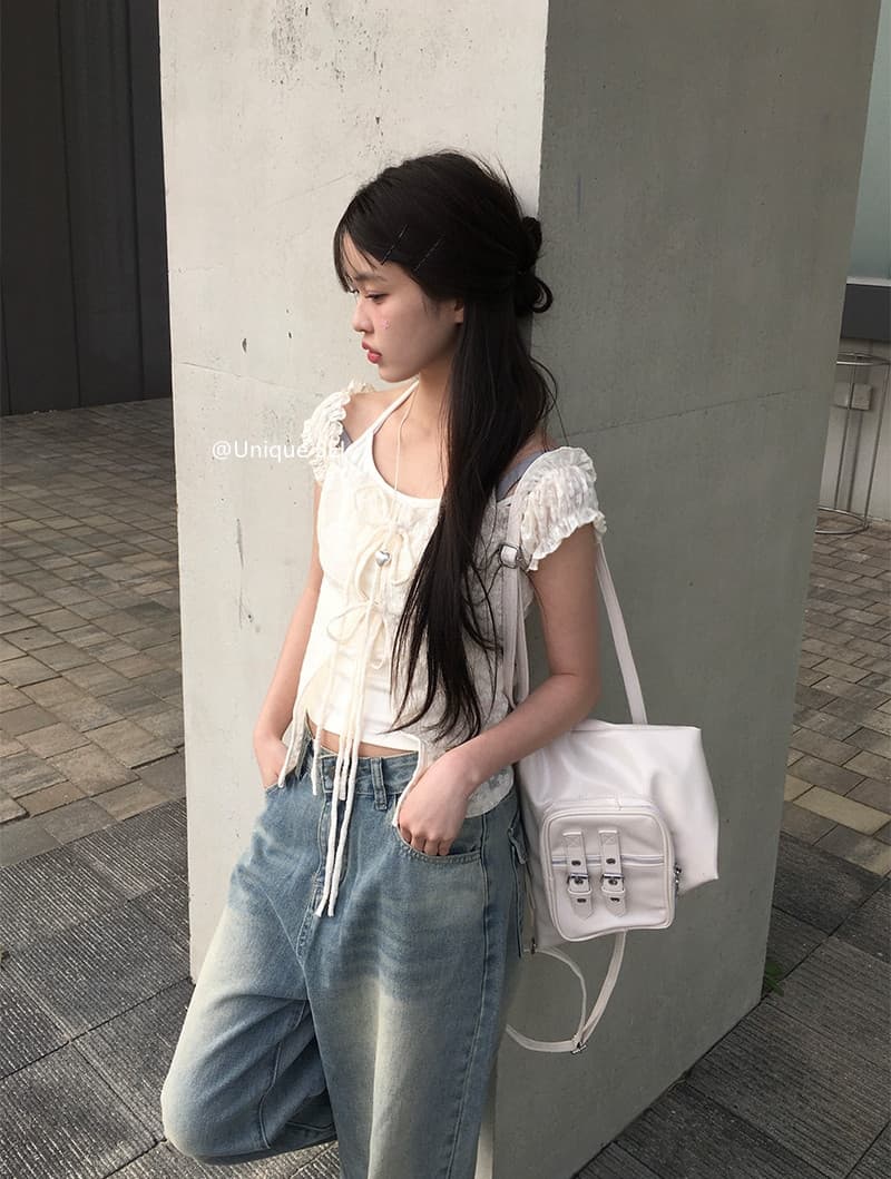 작은 섹시함 다용도 한 부서 부드러운 페이크 레이어드 스트랩 레이스 반팔 셔츠 맨위 상세 이미지 5