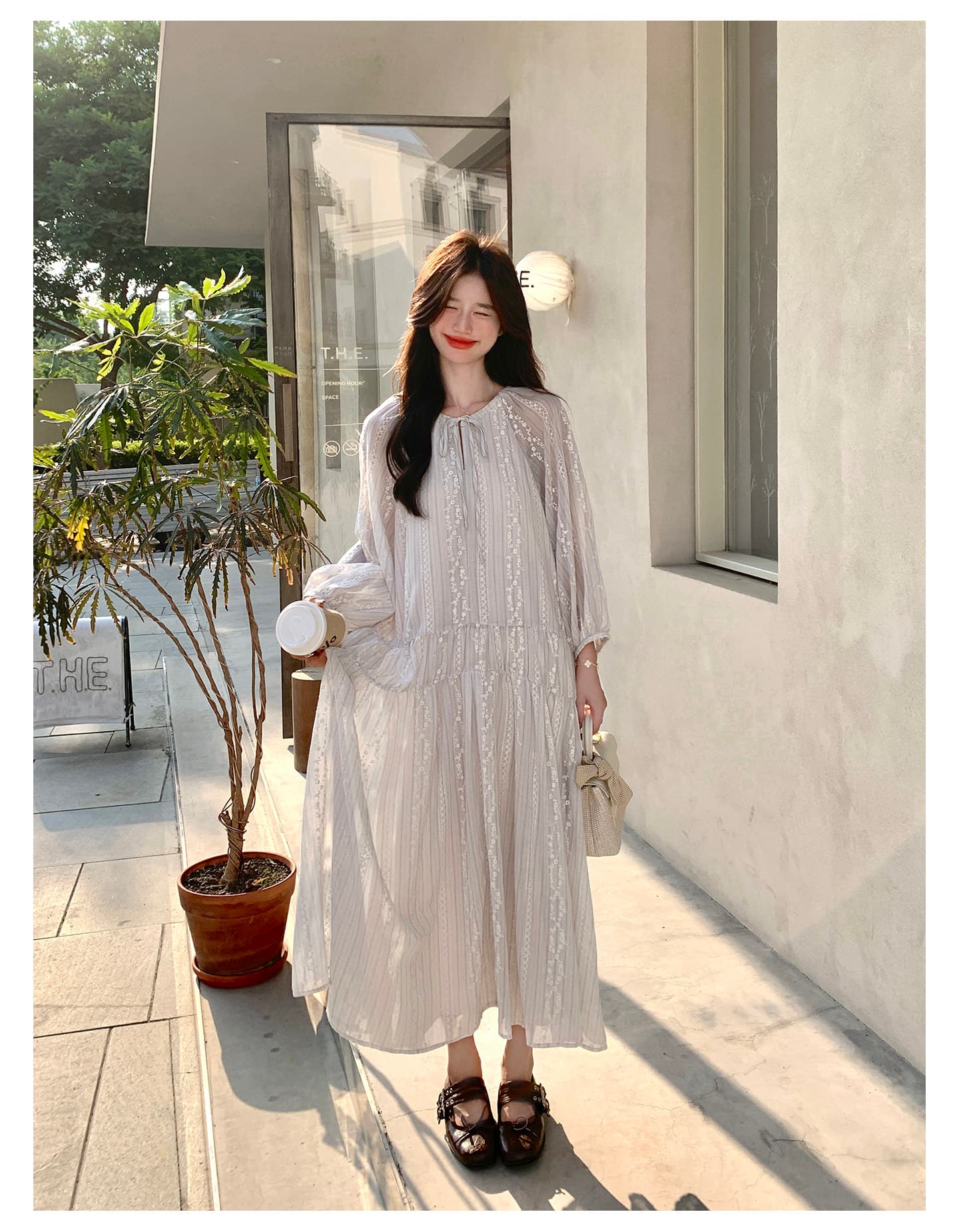 2026 이른 가을 프랑스식 감기 센스 하얀 달빛 자수 여성 드레스 특별 아름다운 A라인 스커트 상세 이미지 11