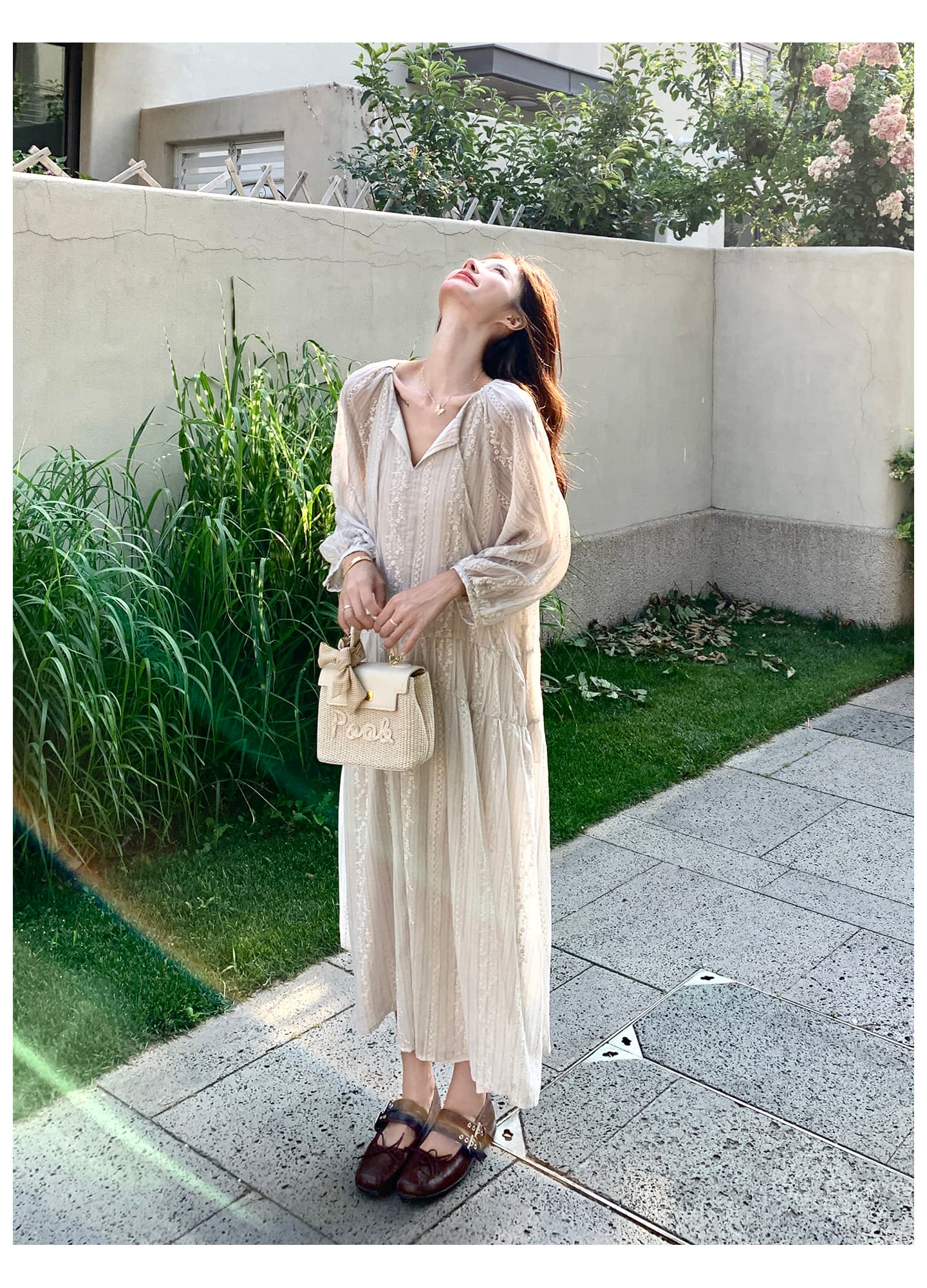 2026 이른 가을 프랑스식 감기 센스 하얀 달빛 자수 여성 드레스 특별 아름다운 A라인 스커트 상세 이미지 14