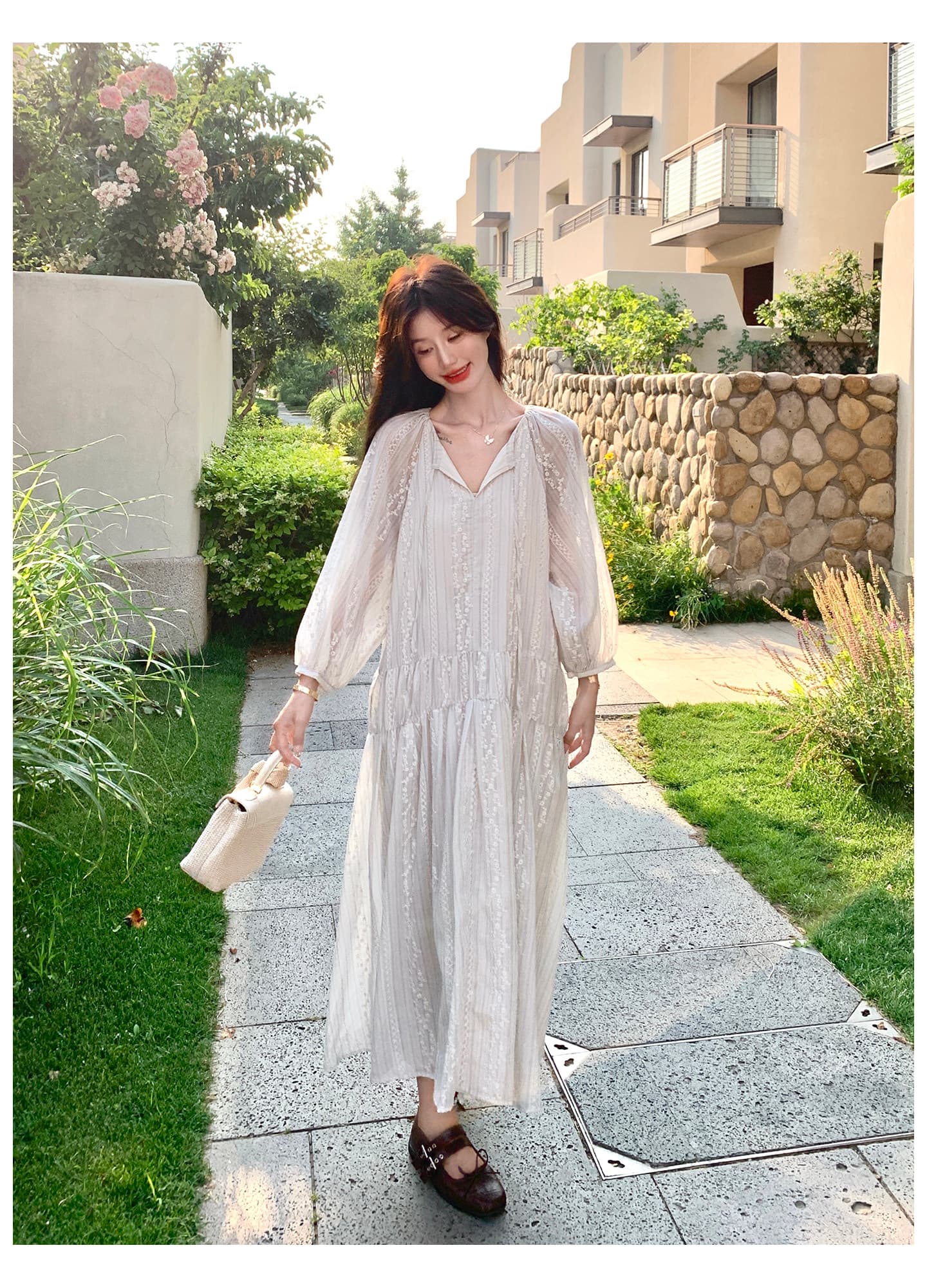 2026 이른 가을 프랑스식 감기 센스 하얀 달빛 자수 여성 드레스 특별 아름다운 A라인 스커트 상세 이미지 26