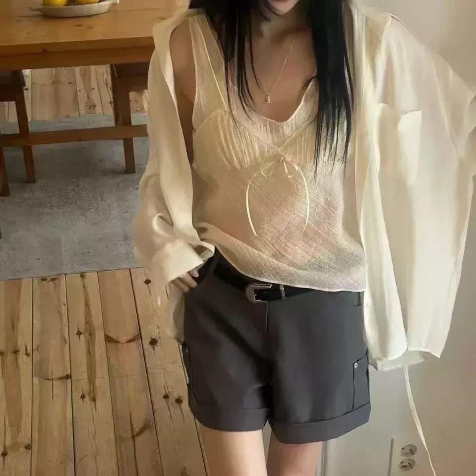 이른 봄 새로운 한 부서 나비 넥타이 ins 센스 V넥 품격 캐미솔 맨위 여성 상세 이미지 12