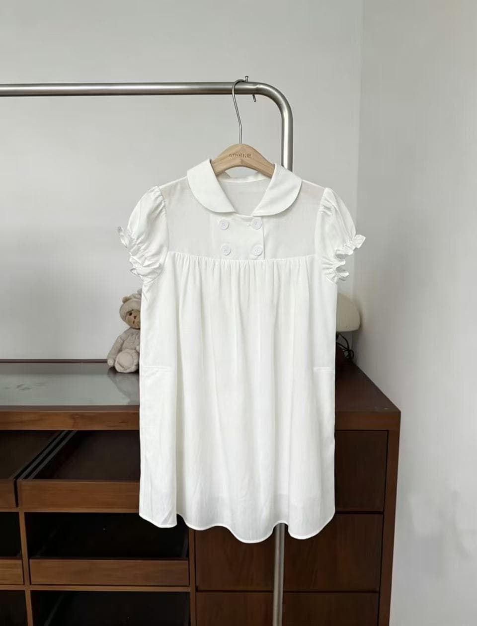 2026 한 부서 이중 버튼 거품 소매 아시아 인 베이비 칼라 셔츠 드레스 긍정적 인 어깨 몸매 가꾸기 디자인 센스 상세 이미지 10
