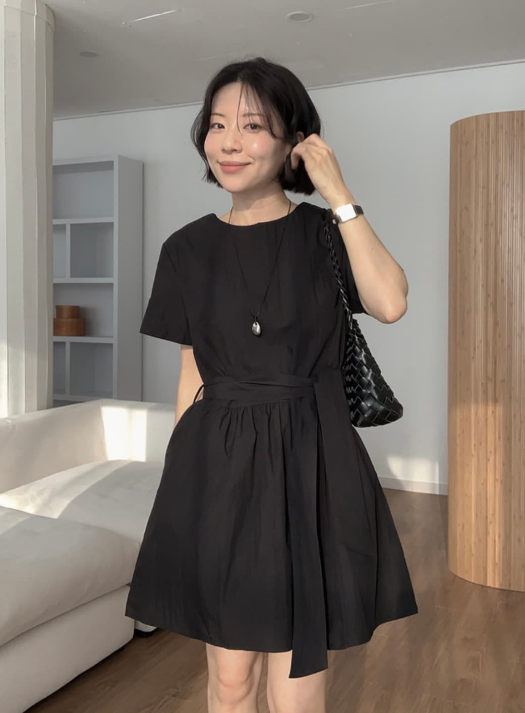 soloki 한 부서 레트로 스트랩 하이웨이스트 루즈핏 허리 수축 다용도 캐주얼 품격 달콤함 쌀 살구 색상 여성 드레스 상세 이미지 3