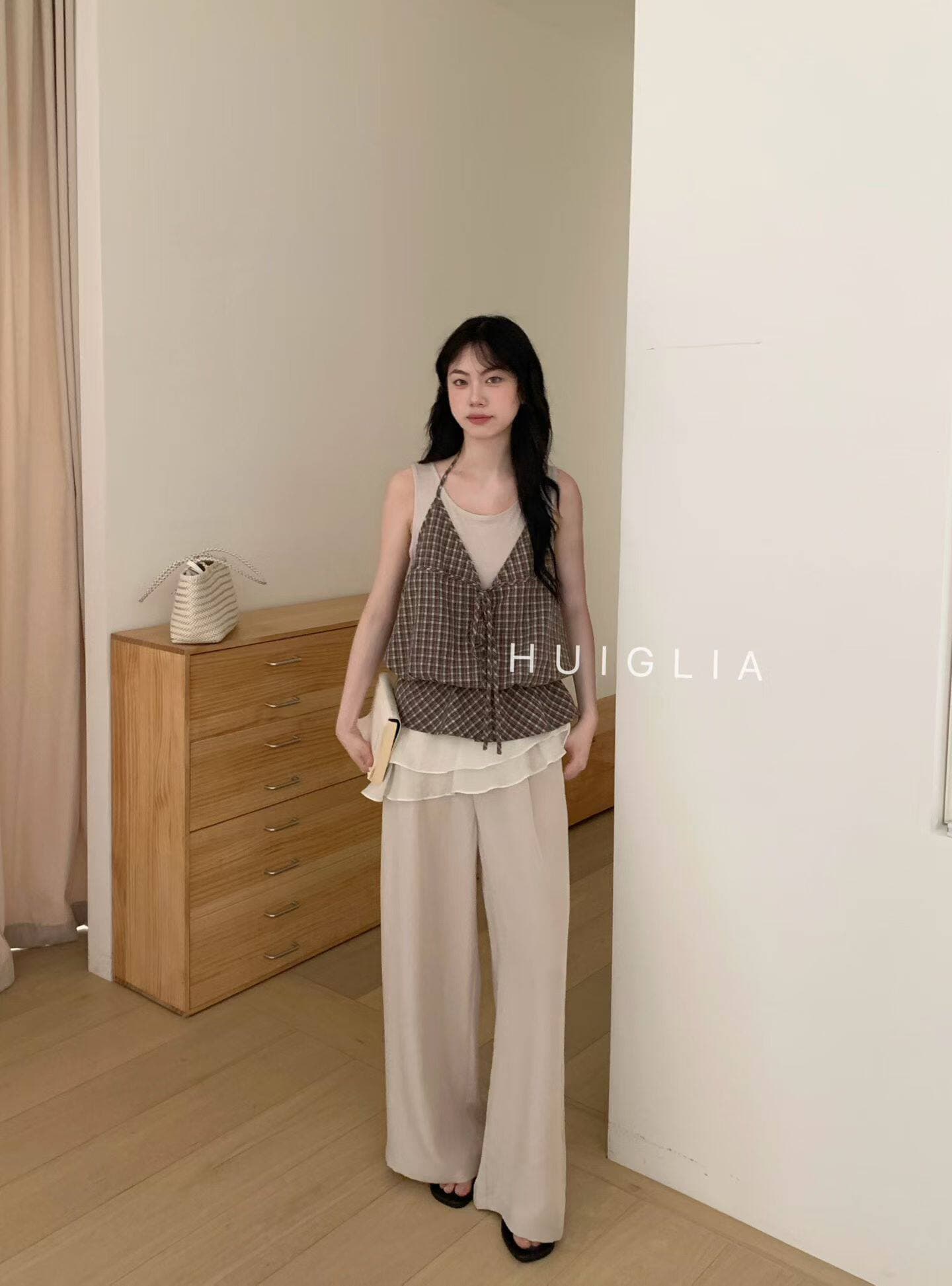 2026 한 부서 체크무늬 패치워크 민소매 조끼 여성 여름 디자인 센스 캐주얼 다용도 행침 목 맨위 상세 이미지 5
