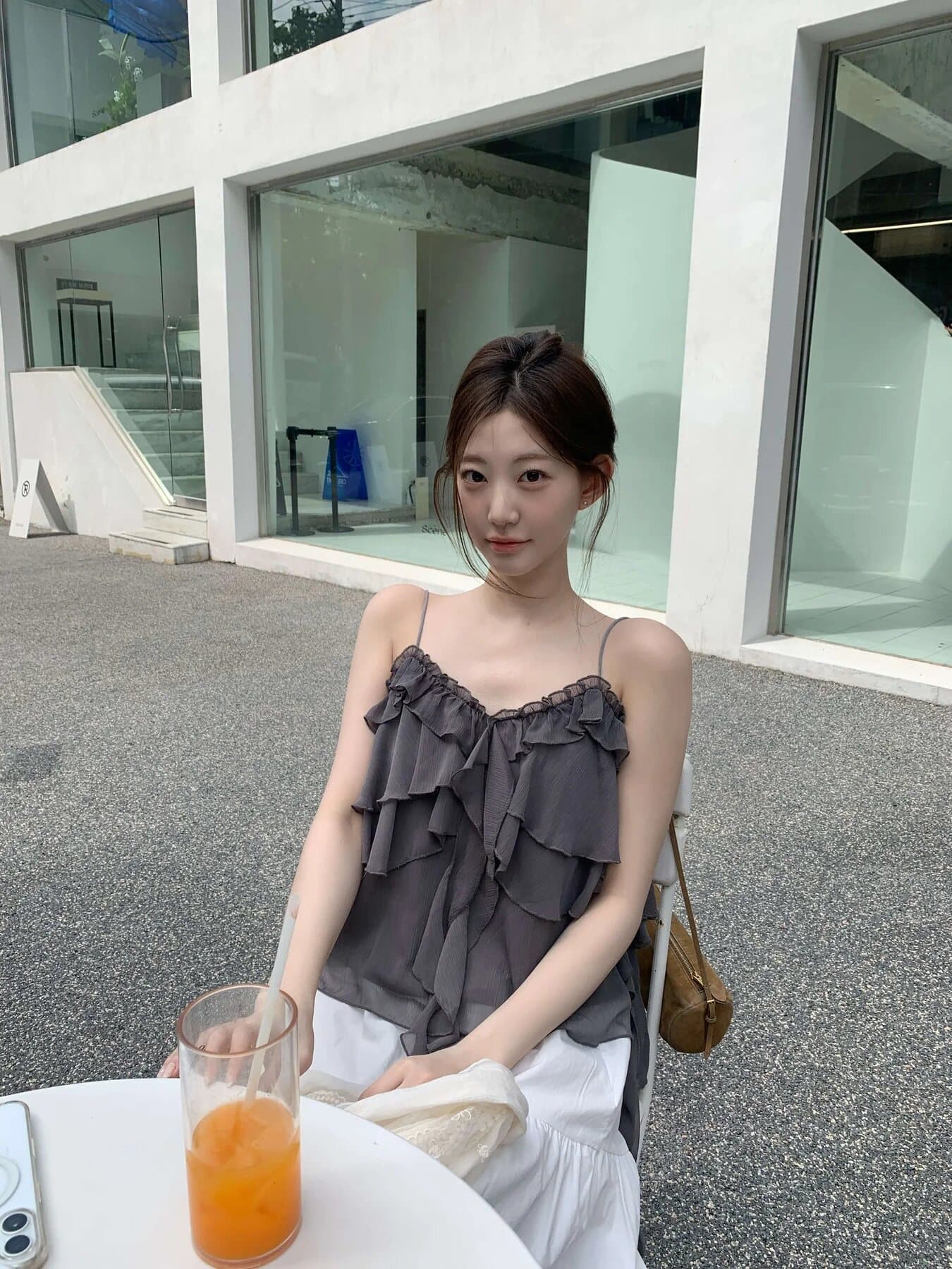 한국 프릴 캐미솔 여름 연령 감소 부드러운 외출용 불규칙 리본 민소매 V넥 맨위 이미지 3