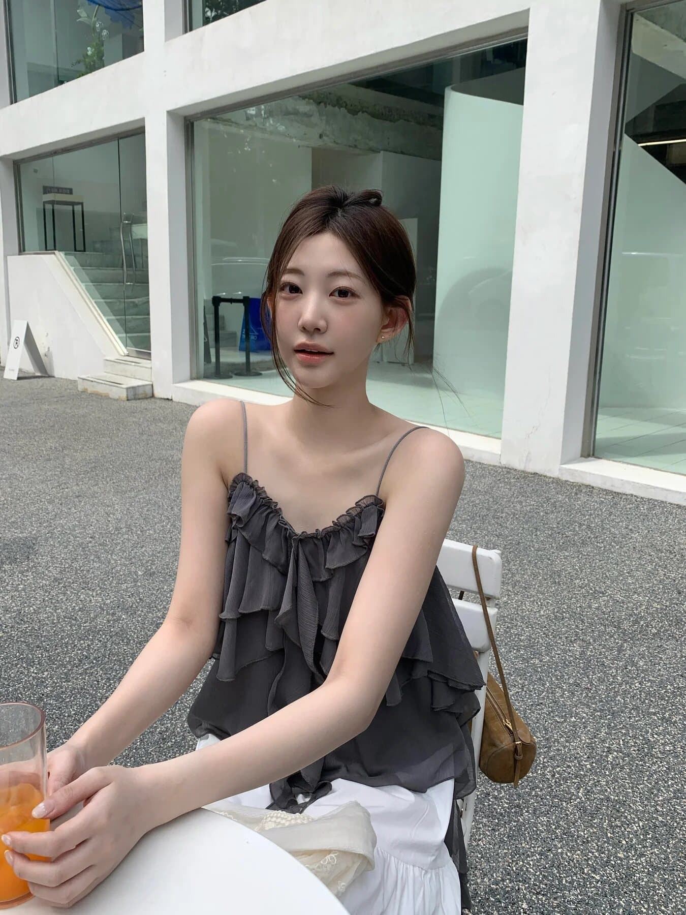 한국 프릴 캐미솔 여름 연령 감소 부드러운 외출용 불규칙 리본 민소매 V넥 맨위 상세 이미지 14