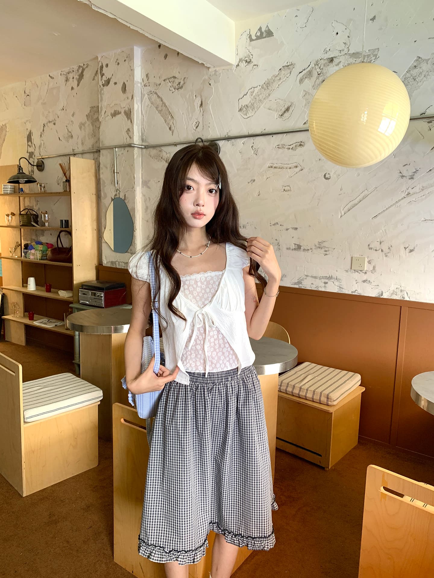 hollyii 한 부서 레이스 조각 광장 칼라 레이스업 거품 소매 페이크 레이어드 반팔 맨위 2026 여름 새로운 상세 이미지 18