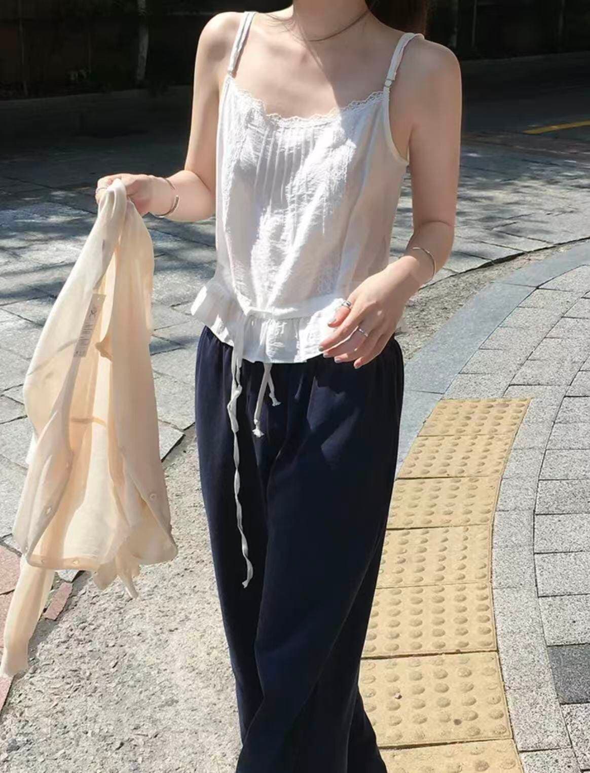 한국 chic 여름 달콤함 연령 감소 단색 레이스 측면 패치워크 광장 칼라 펌프 로프 허리 수축 캐미솔 외출용 상세 이미지 4