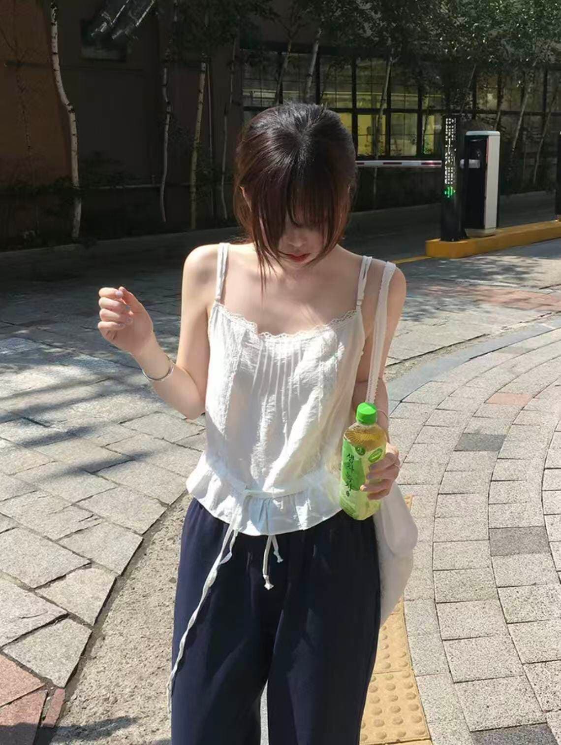 한국 chic 여름 달콤함 연령 감소 단색 레이스 측면 패치워크 광장 칼라 펌프 로프 허리 수축 캐미솔 외출용 상세 이미지 7