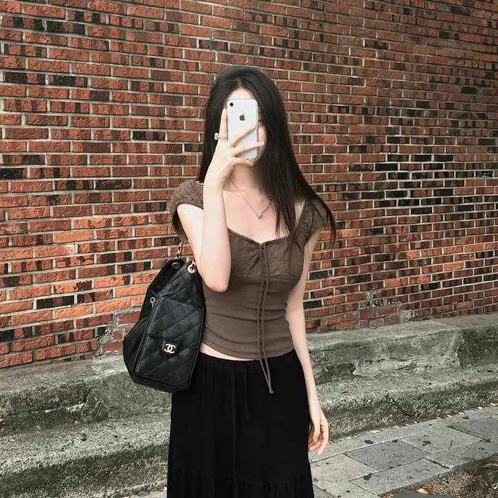 한국 chic 여름 홀로우 아웃 자수 패치워크 부서 벨트 측면 칼라 몸매 가꾸기 슬림해 보이는 다용도 거품 소매 반팔 티셔츠 여성 상세 이미지 24