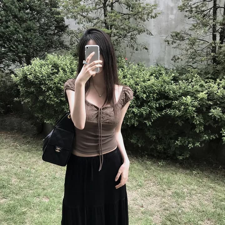 한국 chic 여름 홀로우 아웃 자수 패치워크 부서 벨트 측면 칼라 몸매 가꾸기 슬림해 보이는 다용도 거품 소매 반팔 티셔츠 여성 상세 이미지 28
