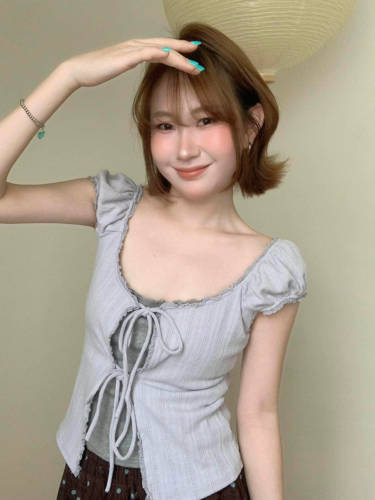 한 부서 달콤함 레이스 측면 행침 목 체크무늬 반팔 티셔츠 여성 여름 몸매 가꾸기 스트랩 페이크 레이어드 맨위 이미지 2