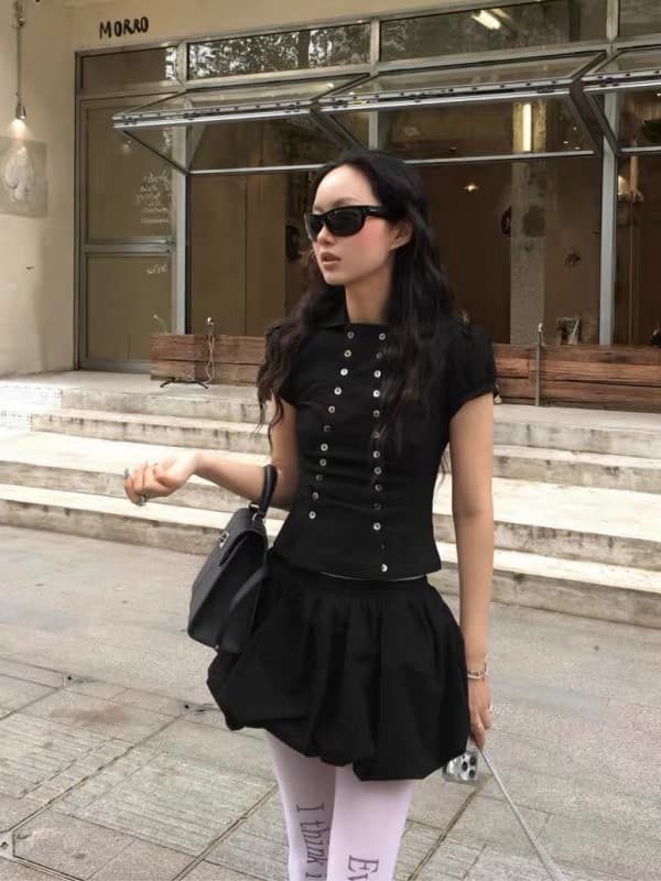 여성 셔츠 새로운 조개 이중 버튼 버블 작은 날다 소매 긍정적 인 어깨 티셔츠 핫걸 허리 수축 셔츠 맨위 여름 상세 이미지 1