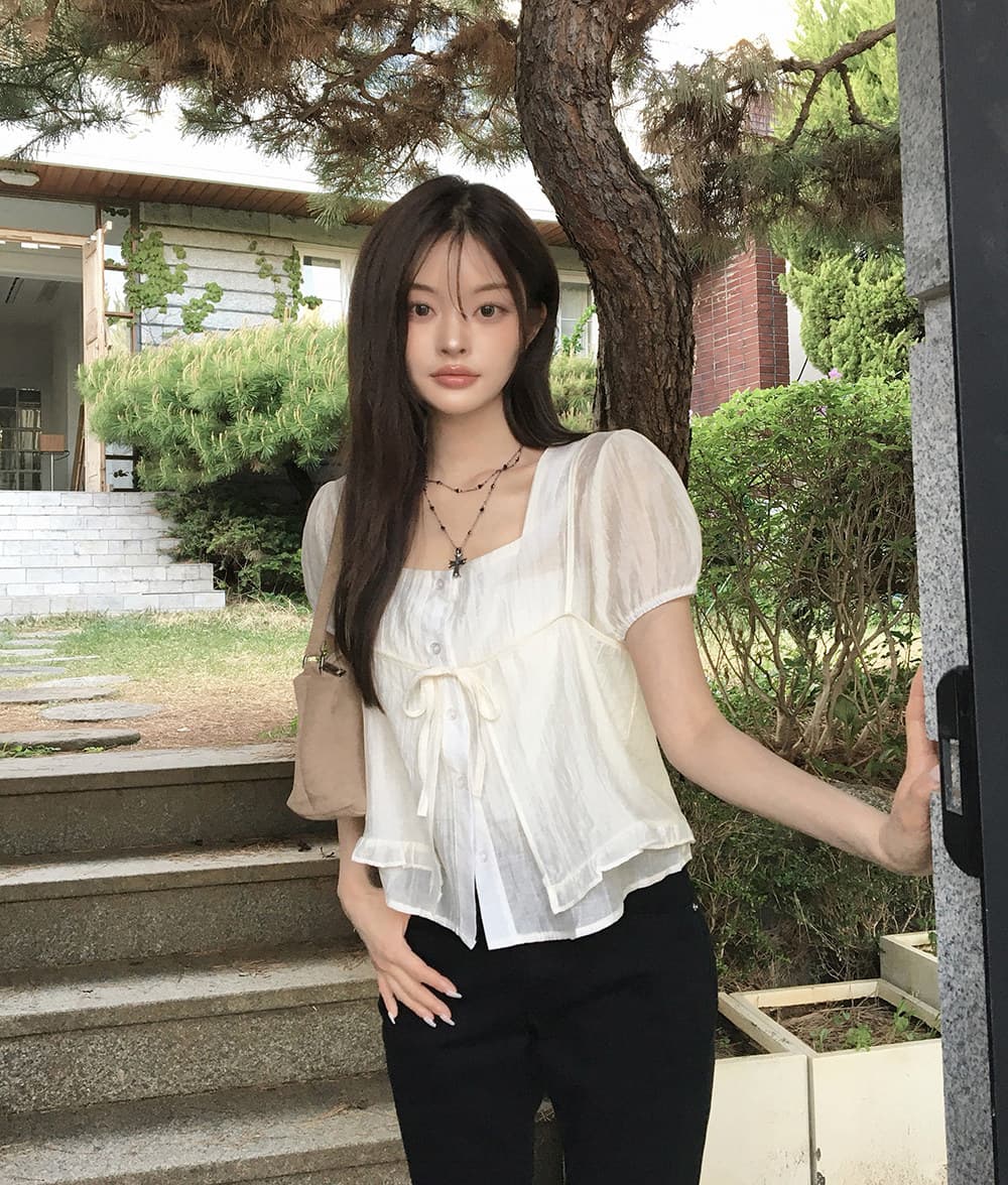 2026 년 여름 새로운 한 부서 패션 다용도 캐주얼 바람 페이크 레이어드 스트랩 리본 셔츠 맨위 여성 상세 이미지 8