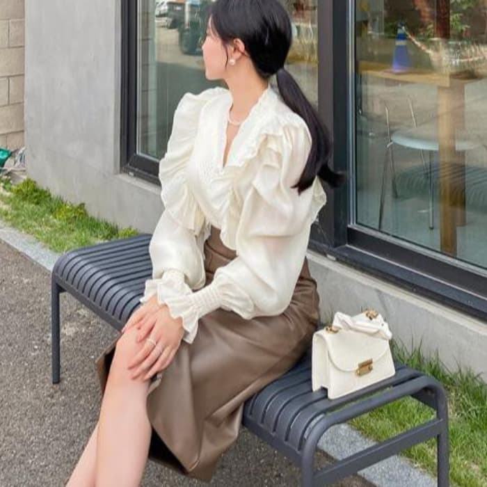 한국 26 가을 프랑스식 Chic 연꽃 잎 레이스 V넥 허리 수축 부서 버클 궁정 니트 스웨터 패치워크 스웨터 이미지 3