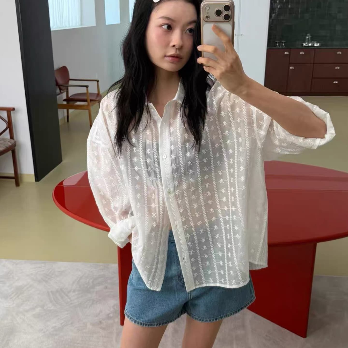 한국 스타일 다용도 느긋한 루즈핏 홀로우 아웃 자수 화이트 셔츠