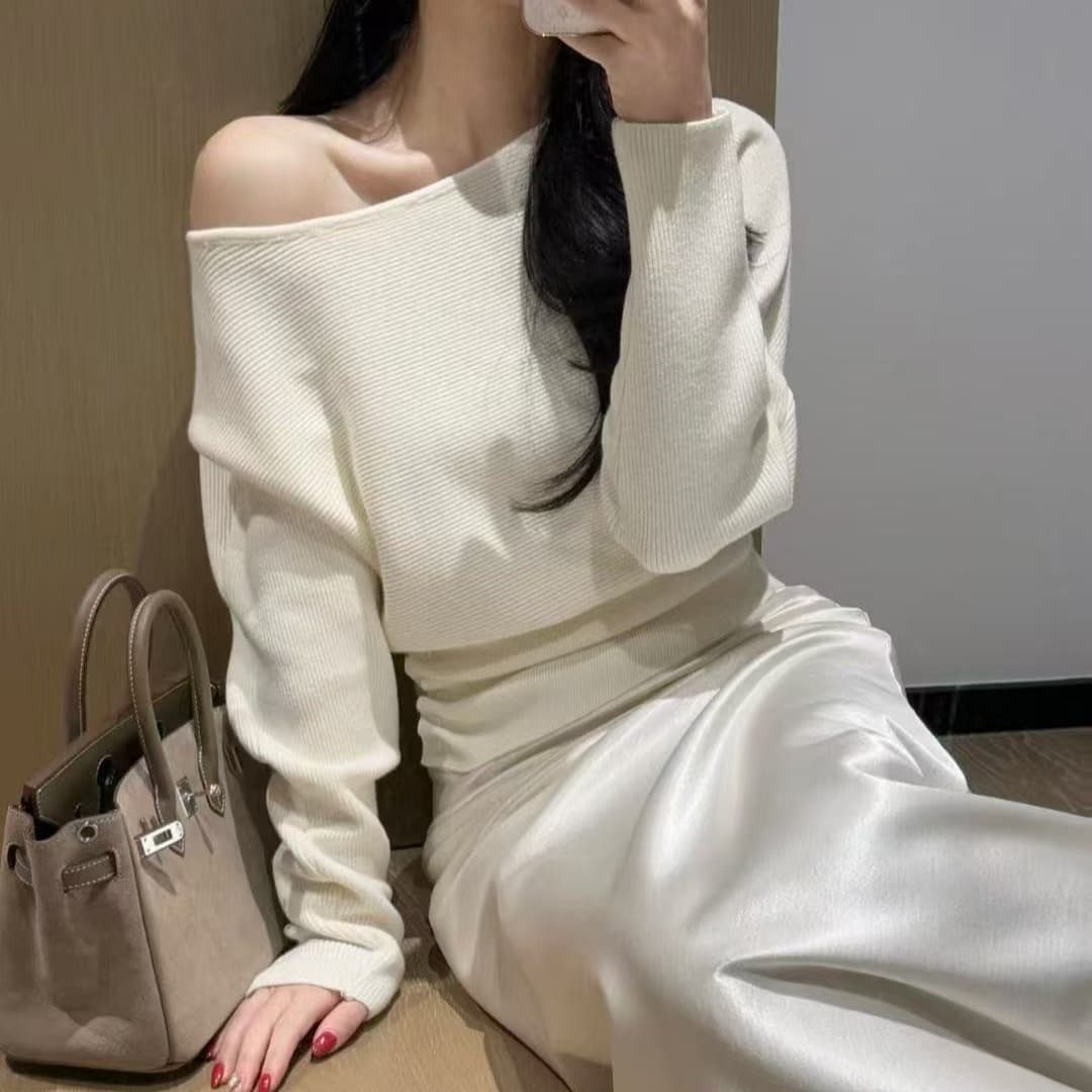 한국 chic 이른 가을 디자인 센스 주름 단추 허리 수축 슬림해 보이는 보트넥 오프숄더 긴팔 니트 스웨터 맨위 여성 이미지 2