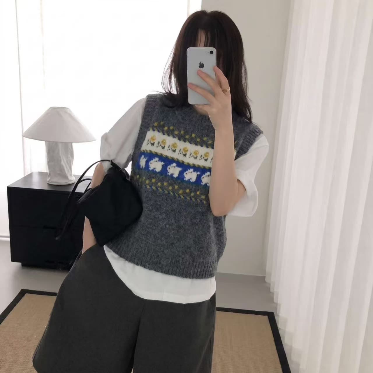 ins 바람 작은 청신 자수 어린애 같은 스웨터 조끼 베스트 풀오버 패치워크 색상 이미지 2