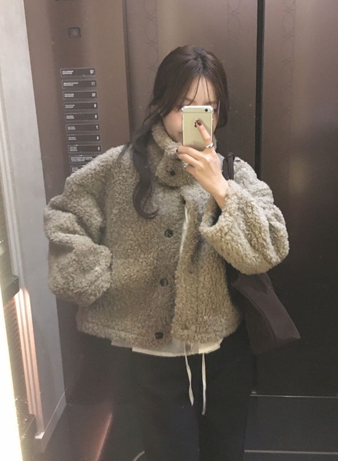한 부서 스탠드 칼라 학원 스타일 쇼트 스타일 양털 보온 여성 코트 겨울 새로운 싱글 줄 버튼 루즈핏 다용도 코트 상세 이미지 13