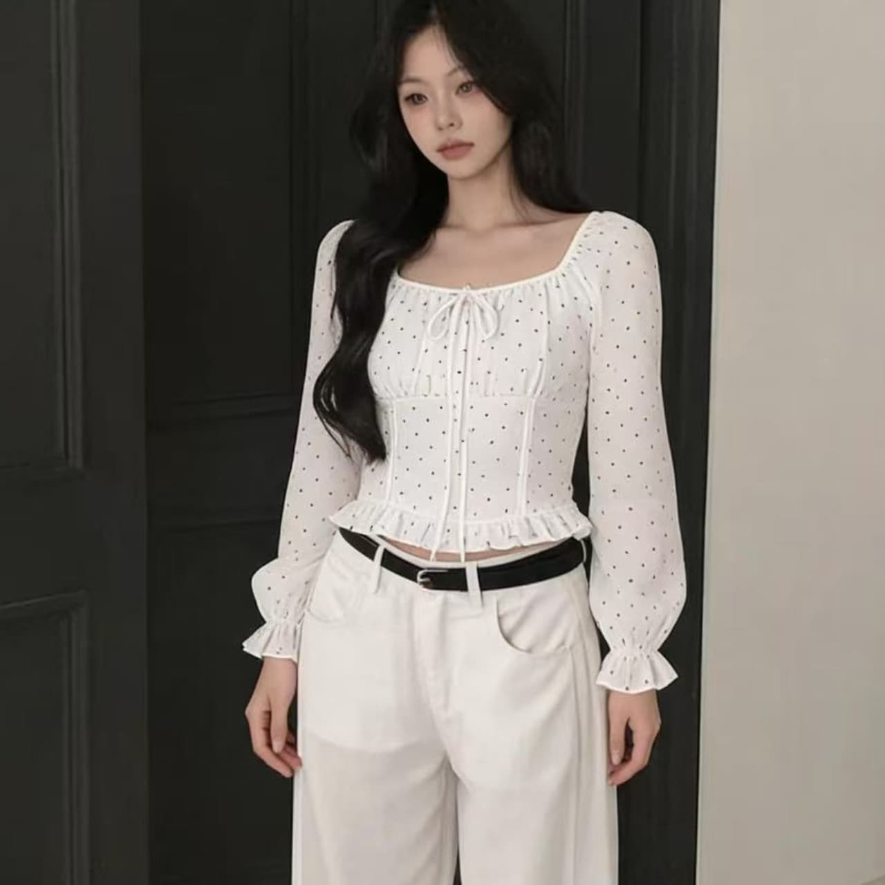 한 부서 달콤함 도트 무늬 광장 칼라 쇼트 스타일 티셔츠 맨위