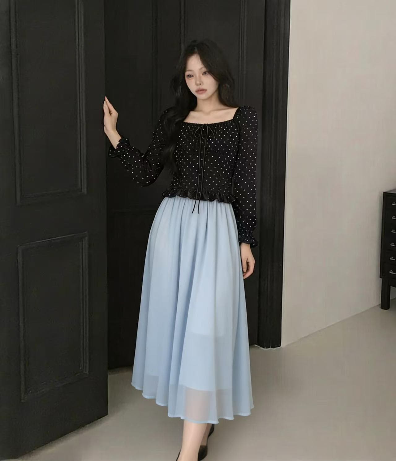 한 부서 달콤함 도트 무늬 광장 칼라 쇼트 스타일 티셔츠 맨위 상세 이미지 2