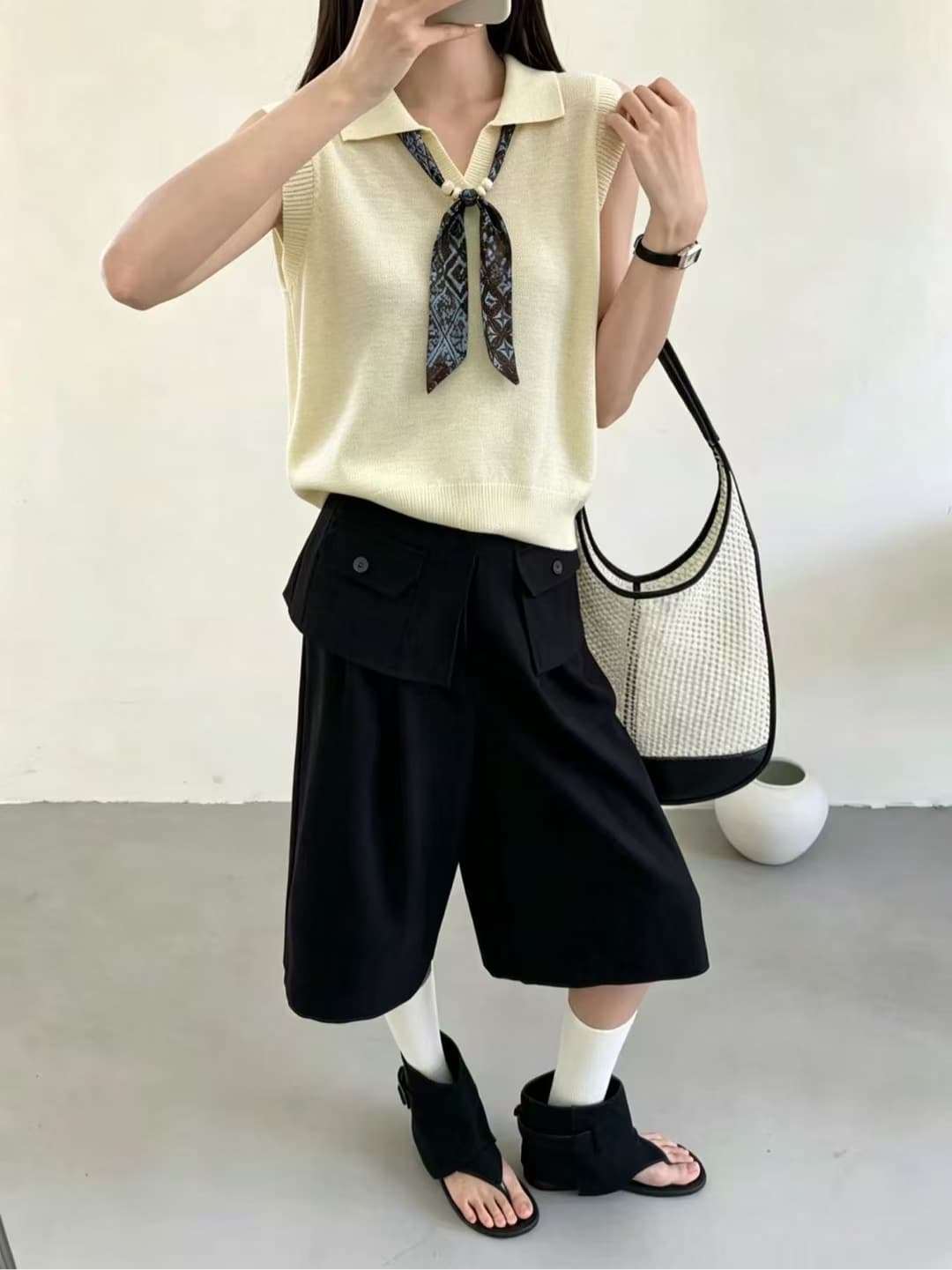 경관 그림 POLO 칼라 스카프 레이스업 니트 스웨터 여름 얇은 스타일 통기성 반팔 어깨 부드러운 바람 다용도 맨위 상세 이미지 4