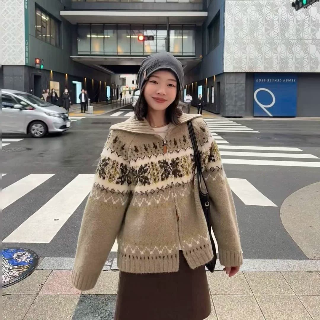 양 양모 혼합 공정한 섬 배색 폴로 칼라 니트 오픈 가디건 여성 2025 겨울 새로운 지퍼 스웨터 이미지 4