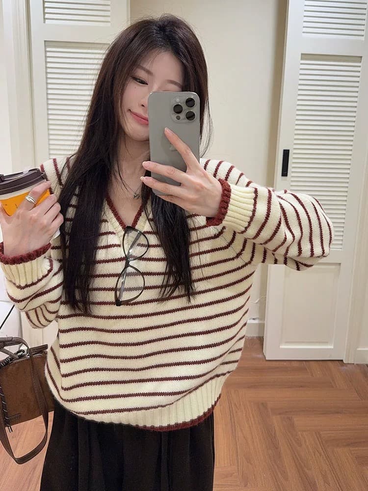 레트로 느긋한 바람 V넥 스트라이프 스웨터 여자 봄 가을 착용 가져 가라. 외출용 인사이드 가져 가라. 니트 맨위 이미지 4