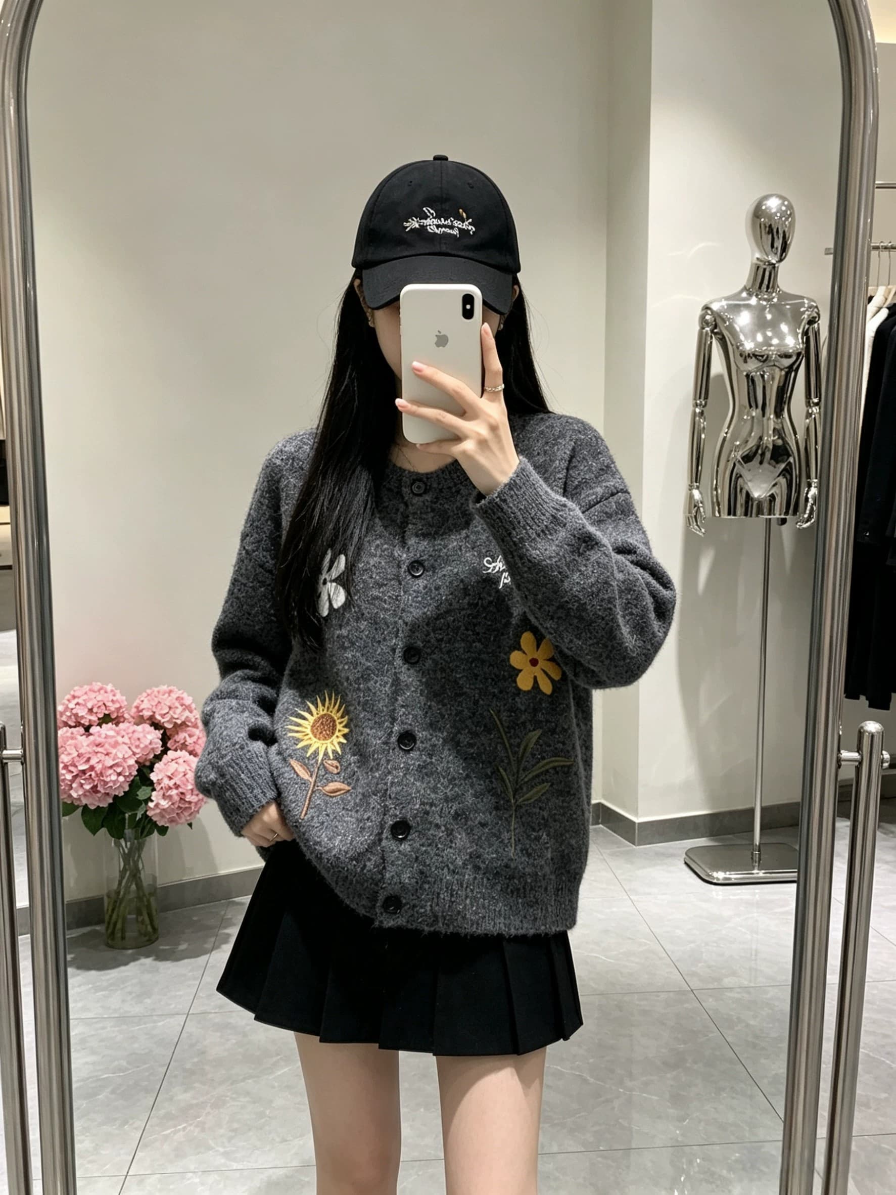 부드러운 찹쌀 꽃무늬 자수 오픈 가디건 스웨터 여성 코트 가을 겨울 느긋한 바람 느슨함 센스 니트 스웨터 맨위 이미지 4