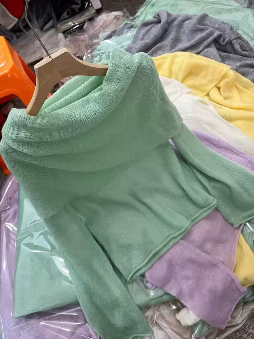 핫걸 오프숄더 오프숄더 니트 스웨터 여성 봄 새로운 부드러운 바람 달콤함 연령 감소 분위기 센스 맨위 상세 이미지 3