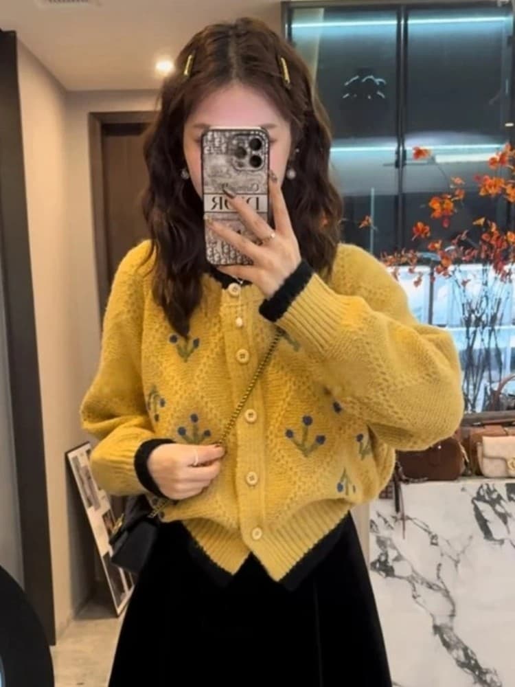 작은 샤넬 스타일 핑크색 라운드 넥 꽃 자수 오픈 가디건 스웨터 여자 가을 겨울철 두꺼운 루즈핏 느긋한 바람 니트 재킷 상세 이미지 2