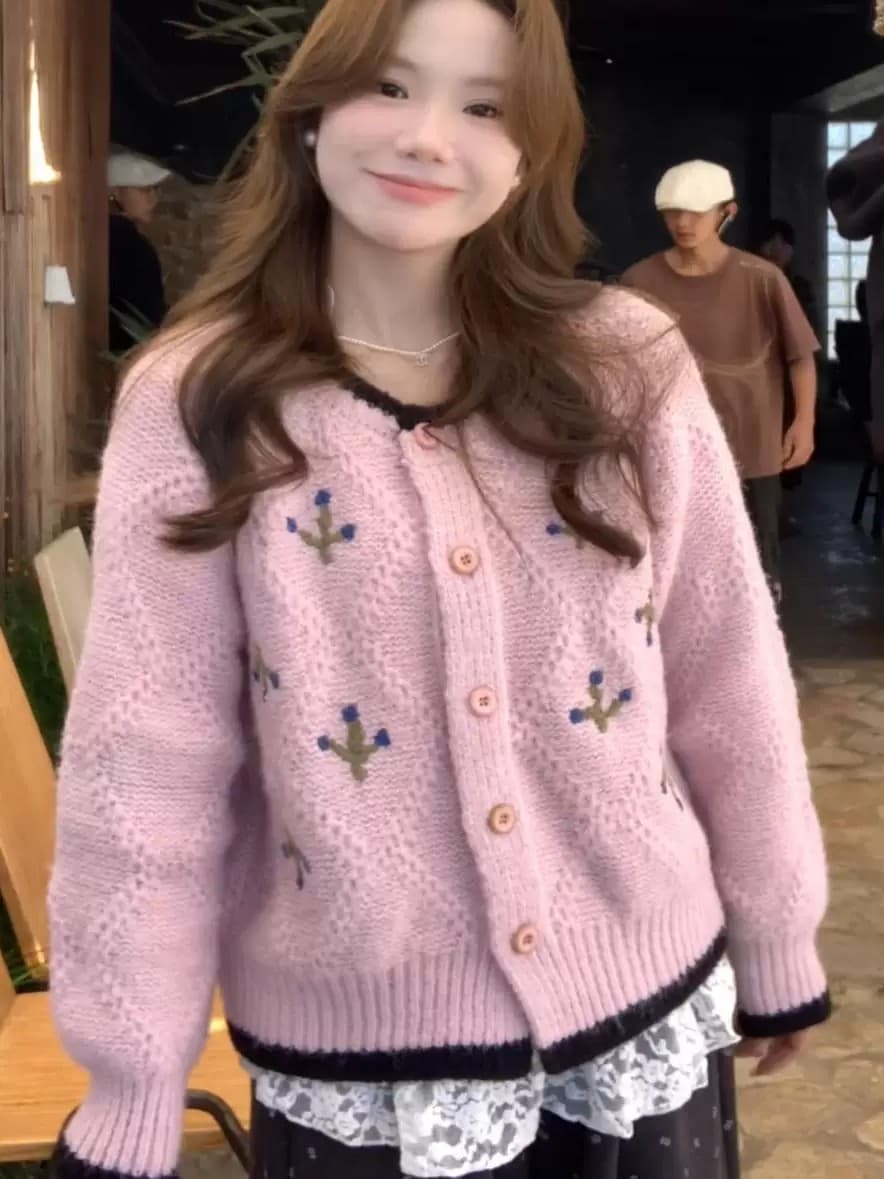 슈퍼 잘 생긴 한 부서 디자인 센스 핑크색 스웨터 여성 코트 가을 겨울철 두꺼운 배색 무거운 작업 자수 니트 오픈 가디건 이미지 4