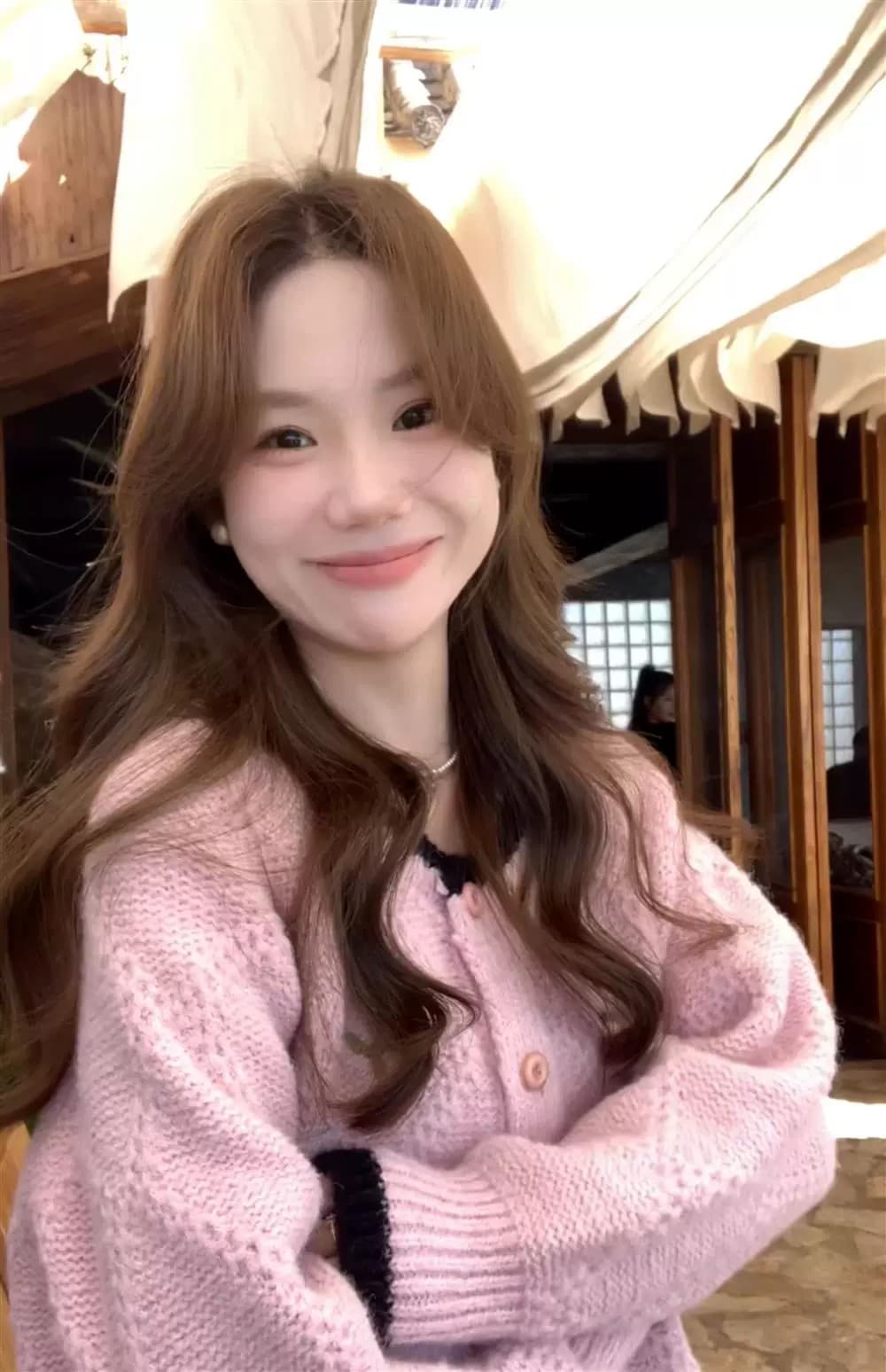 슈퍼 잘 생긴 한 부서 디자인 센스 핑크색 스웨터 여성 코트 가을 겨울철 두꺼운 배색 무거운 작업 자수 니트 오픈 가디건 상세 이미지 2