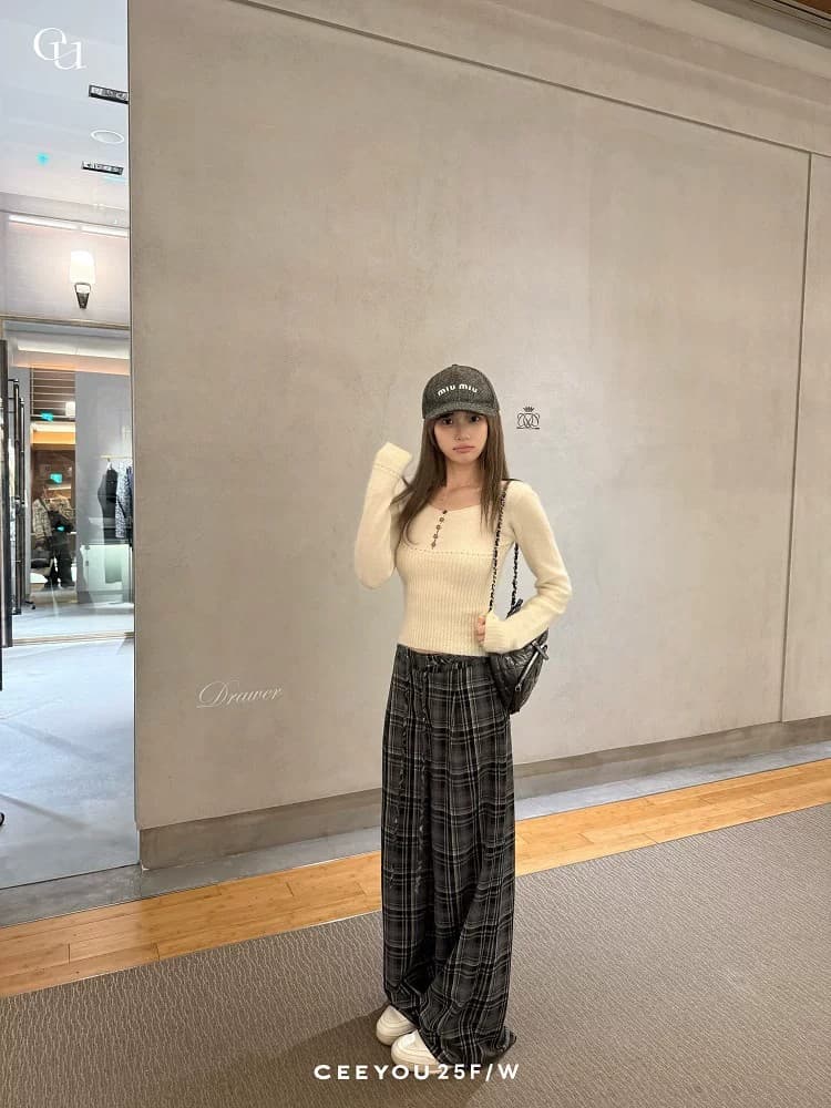 카운터 브랜드 자이언트 잘 생긴 ~ 중 V넥 단추 허리 수축 만나는 니트 스웨터 맨위 여성 봄 상세 이미지 9