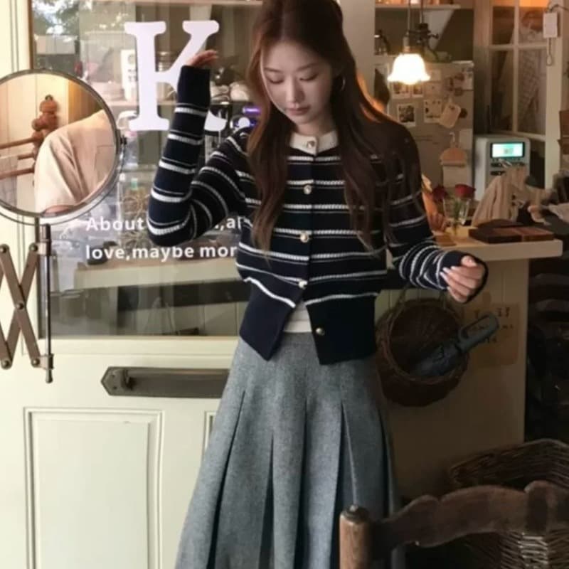 한 부서 배색 스트라이프 스웨터 오픈 가디건 여성 코트 가을 겨울 새로운 작은 샤넬 스타일 쇼트 스타일 부드러운 바람 니트 스웨터 맨위 이미지 5