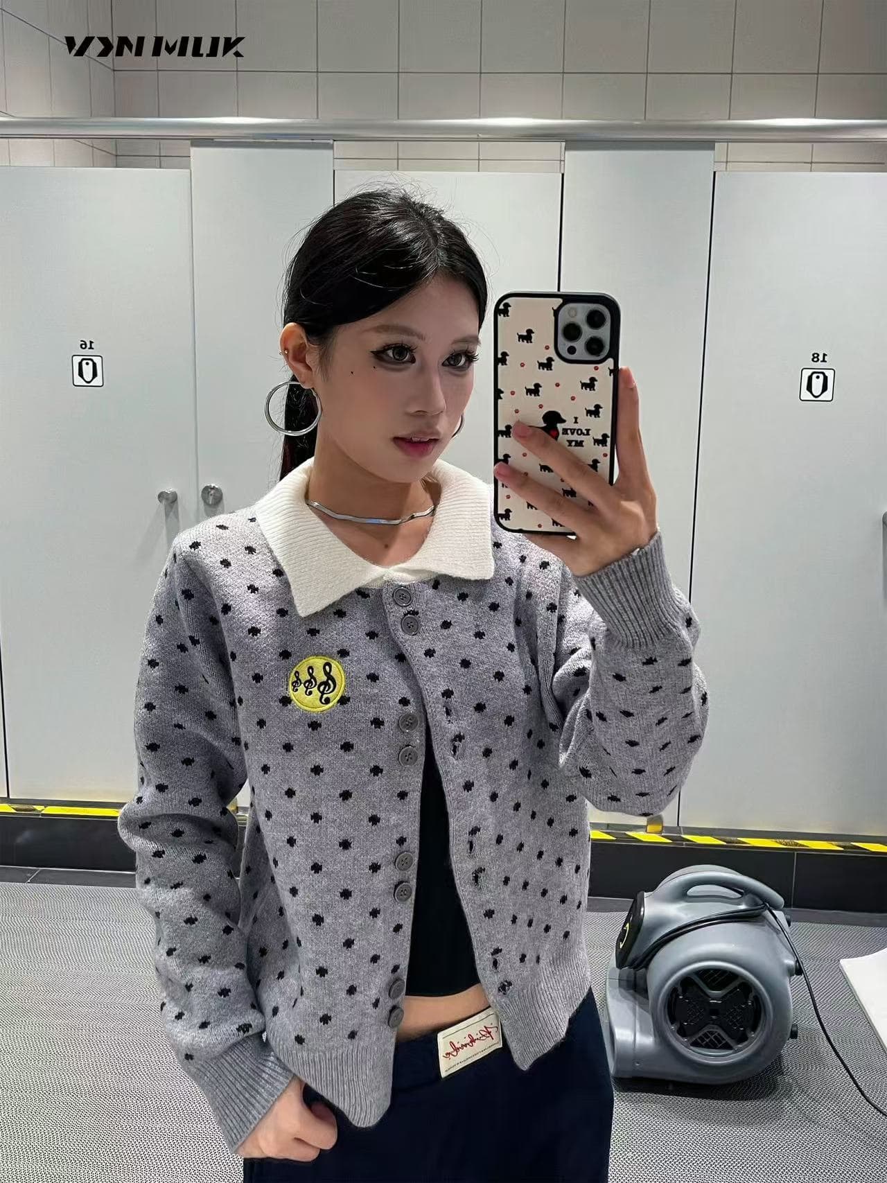 한 부서 도트 무늬 참고 패치 자수 니트 오픈 가디건 여성 이른 가을 작은 키 폴로 칼라 단추 몸매 가꾸기 맨위 상세 이미지 5