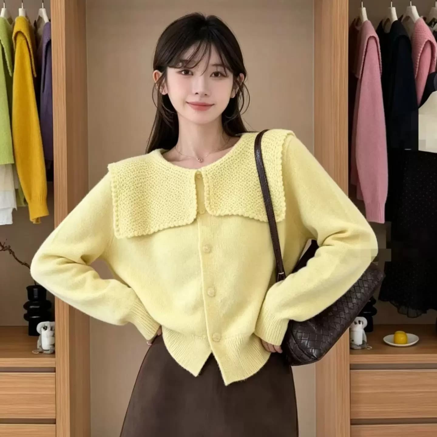 부드러운 찹쌀 새로운 폴로 칼라 스웨터 여자 가을 겨울 작은 샤넬 스타일 품격 귀여운 연령 감소 니트 오픈 가디건 외국 가스 봄 가을 맨위 이미지 5